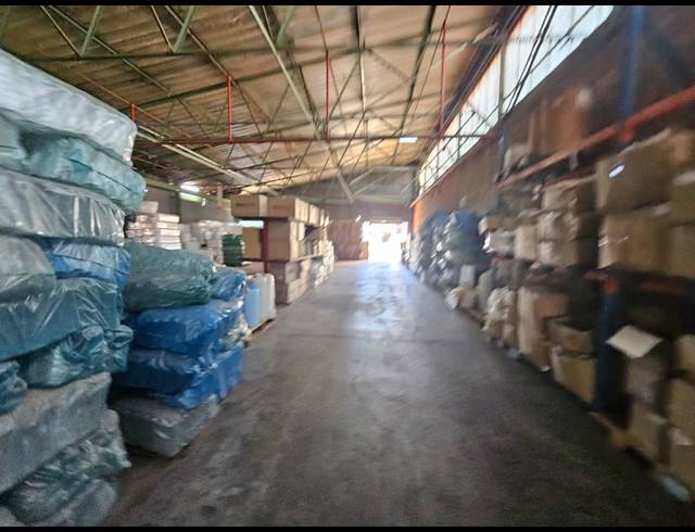7,000M² WAREHOUSE FOR SALE IN ALBERTON NORTH